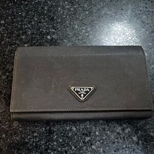 Prada Tessudo Black Long Accordion Wallet